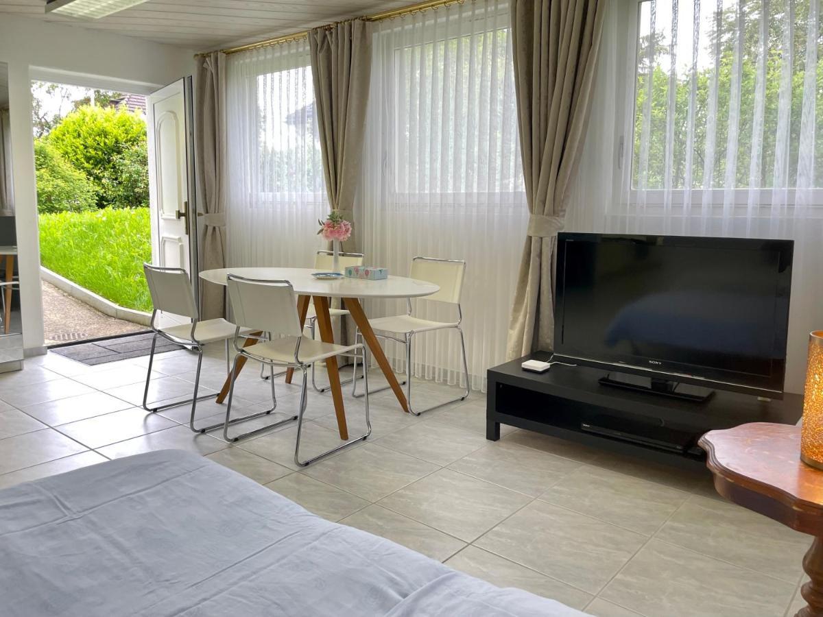 Studio In Stadtnaehe Zuerich Mit Guter Verkehrsanbindung Adliswil ภายนอก รูปภาพ